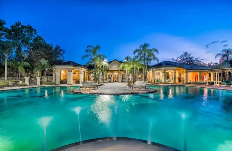 New Tampa Windshield Replacement