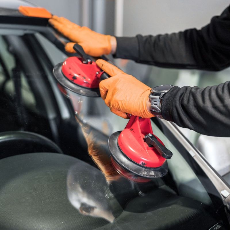 Bond Auto Glass Provides HighQuality Lakeland Windshield Replacement