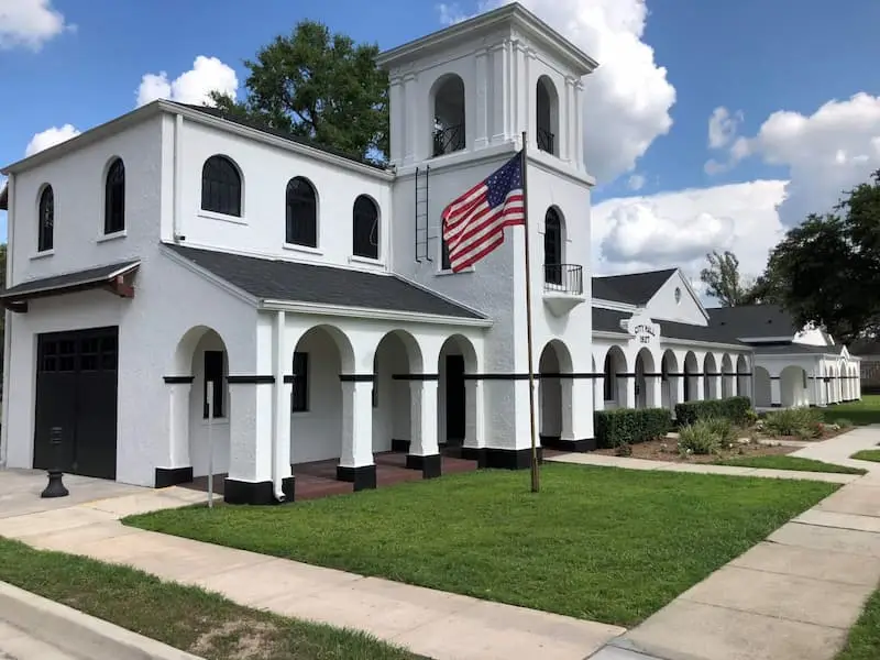 Windshield Replacement Cost in Davenport