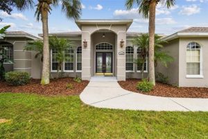 Windshield Replacement Cost in Haines City