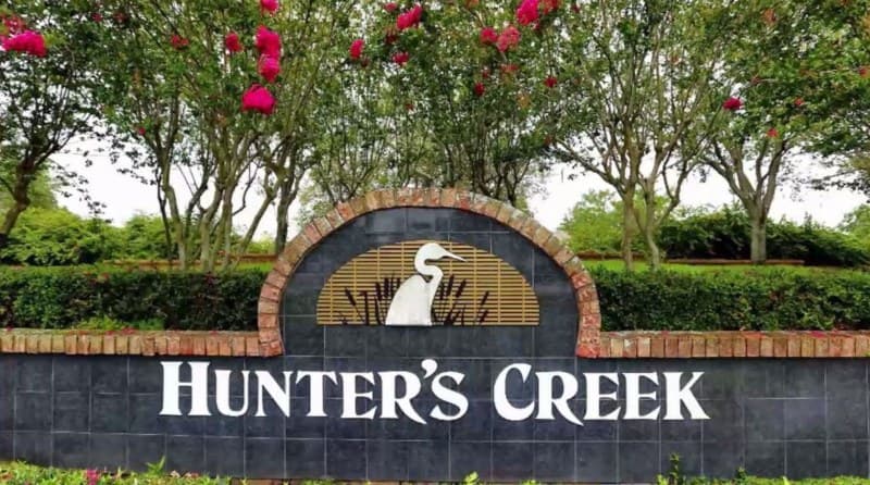Hunters Creek Windshield Replacement